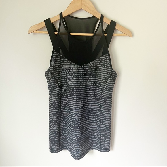 Lululemon Running In The City Tank Stripe Play Slate Black 8 - Picture 3 of 13